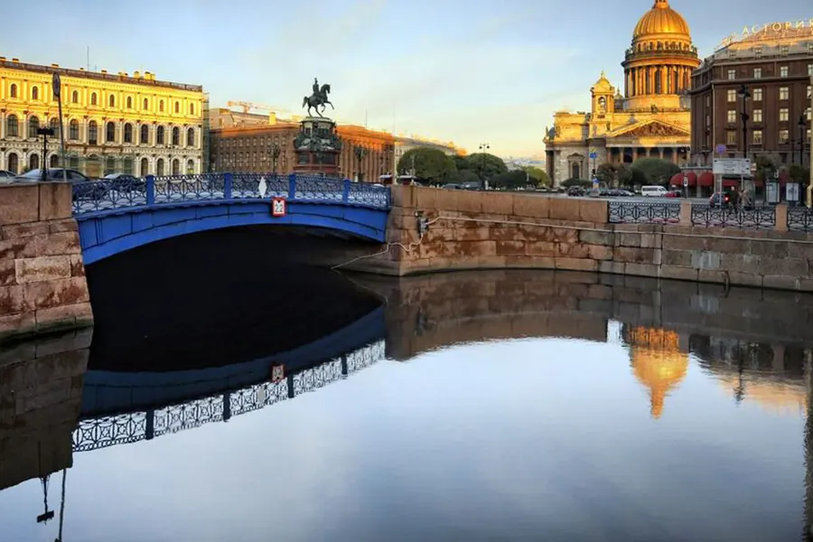 Аудиоэкскурсия по историческому центру Петербурга — фото 1