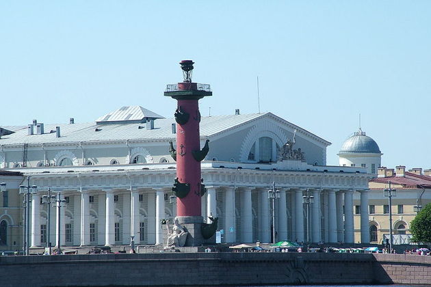Фото к экскурсии Тайны Северной столицы — экскурсия-моноспектакль в мини-группе