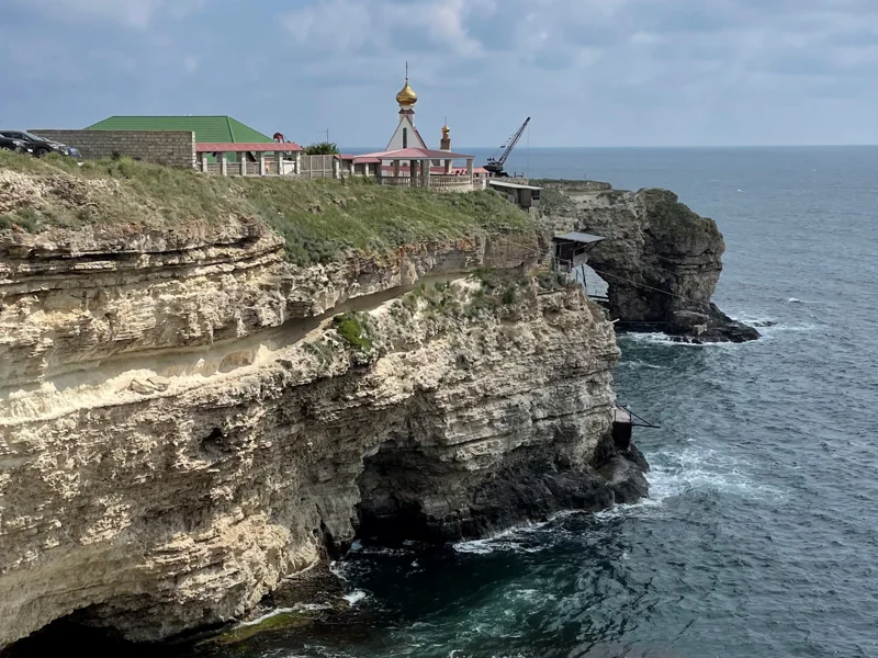 К розовому озеру и мекке дайверов: экскурсия на запад — фото 2, Алушта | Покатаем