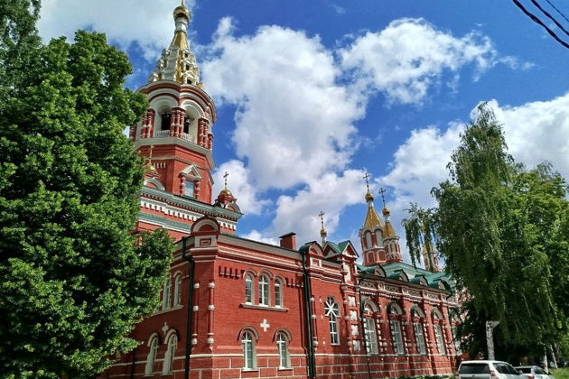 Сквозь пепел веков. Утраченные и возрождённые святыни.