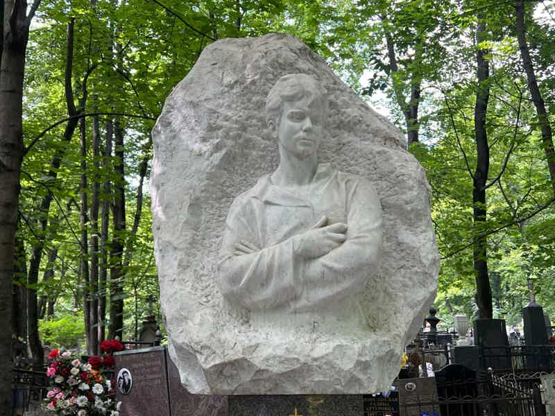 По ту сторону времени: квест-экскурсия по Ваганьковскому кладбищу без гида - фото 2