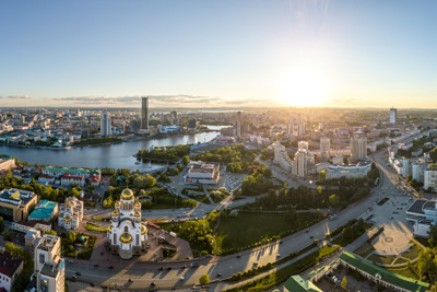 От Екатеринбурга до Ёбурга через Свердловск: обзорная экскурсия — Екатеринбург