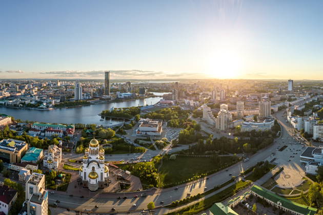 От Екатеринбурга до Ёбурга через Свердловск: обзорная экскурсия