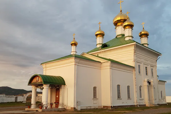 Тур из Иркутска в Улан-Удэ на 3 дня — фото 2, Байкал | Покатаем