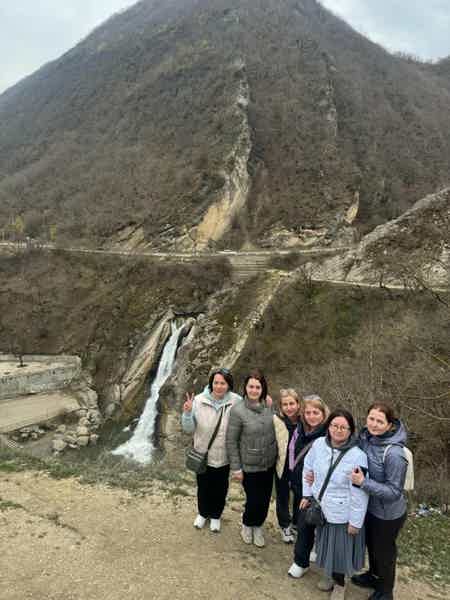 Водопад Хучни и экраноплан «Лунь» + мастер-класс по ковроткачеству - фото 3