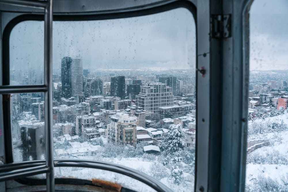 Вид из кабинки на Канатной дороге