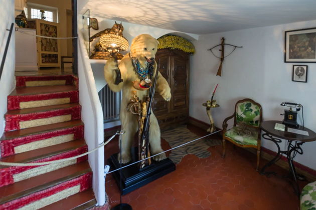 Погрузитесь в мир гения: «Три лица Дали — художник, влюблённый, отшельник»