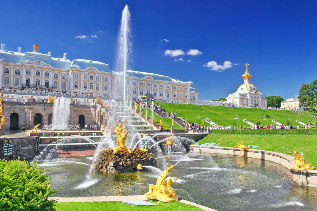 Дворцы и парки Петергофа с возвращением на метеоре — фото 8