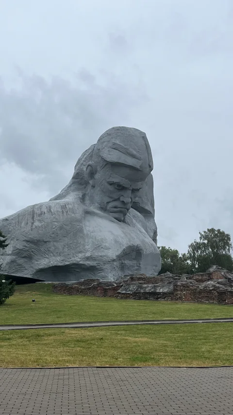 Трансфер из Минска в Брест и Беловежскую пущу и обратно