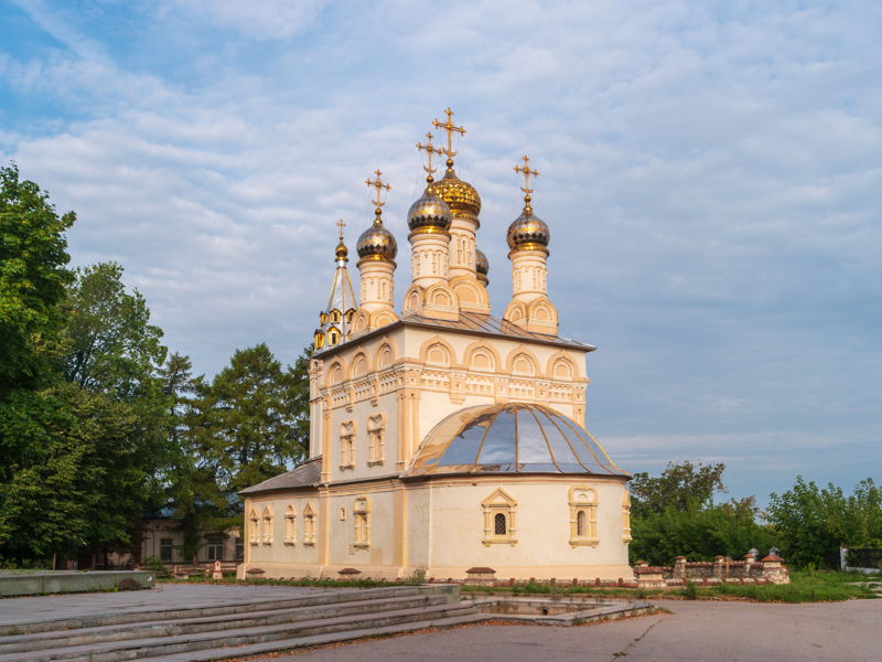 Кремль со стихами Есенина - экскурсия в Рязань, Россия