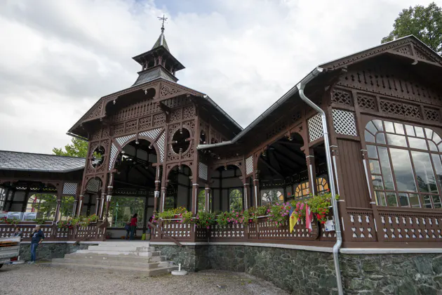 Путешествие по старейшей железной дороге в Belle Époque — фото 2
