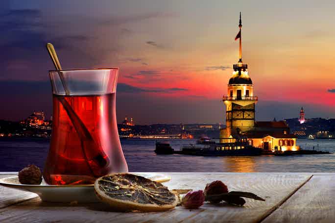 Bosphorus Boat Ride w/ Dinner & Asuk-Masuk Show