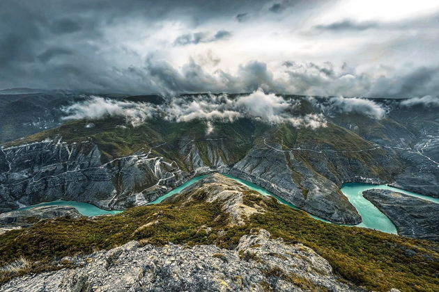 Виды Там, где парят орлы: Сулакский каньон, пещеры Нохъо и бархан Сарыкум