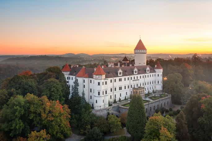 Czech Castles Scooter Tour for 1 day, audio guide