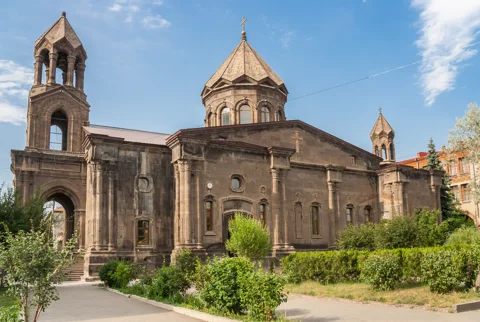 Гюмри — город юмора, Фрунзика и особого армянского колорита 