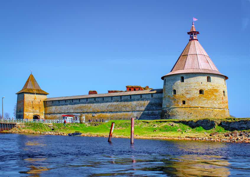 В древнюю крепость Орешек в уютной мини-группе - фото 5