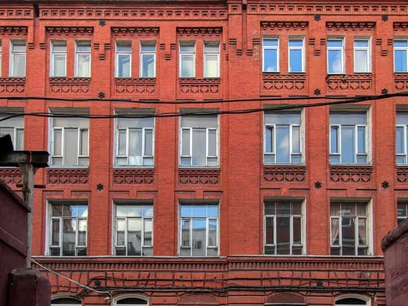 Красный Октябрь: экскурсия по бывшей фабрике с посещением конторы - фото 1