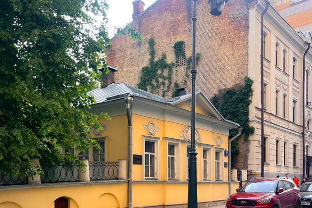 Пешеходная экскурсия «Остоженка: приют великих»