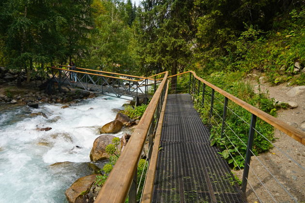 Алматы: горы и город