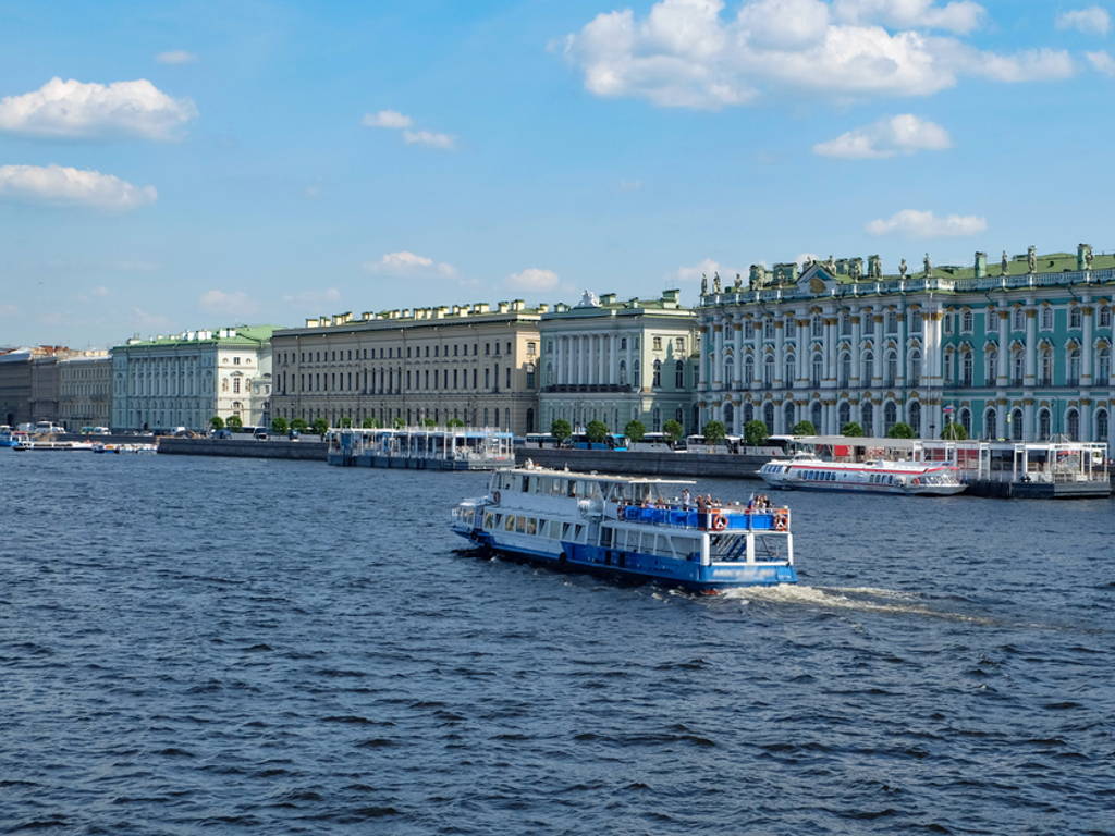 Водные прогулки в Санкт-Петербурге - по рекам и каналам от 850 ₽