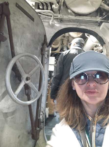 Посещение внутри настоящей подводой лодки в Венеции - фото 5