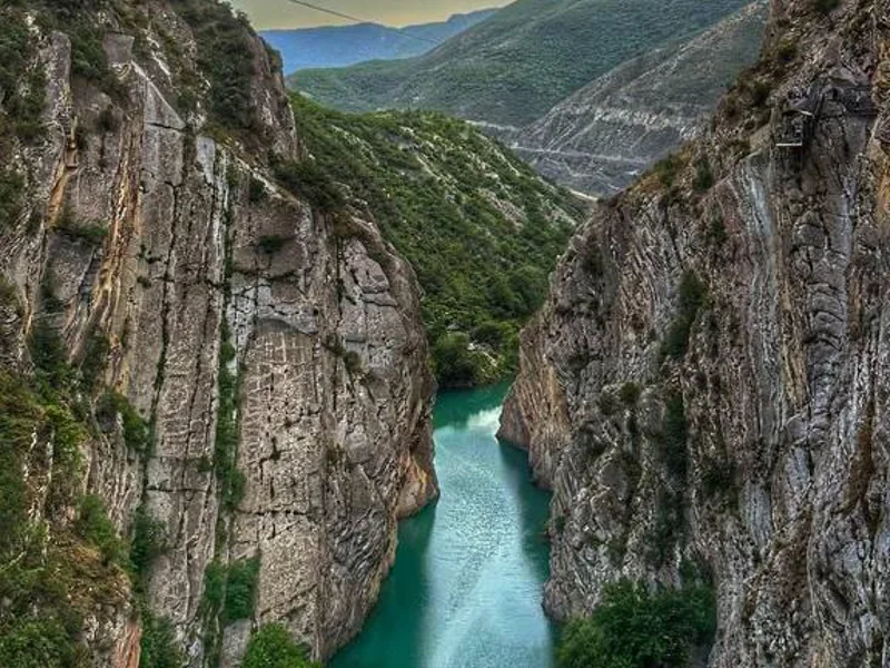 Премиум Сулакский каньон, прогулка на катере до плачущих водопадов и Нохъо — фото 2, Дербент | Покатаем
