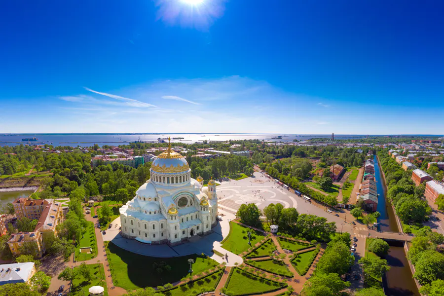 Кронштадт — Никольский (Морской) собор и Петровский док — фото 1