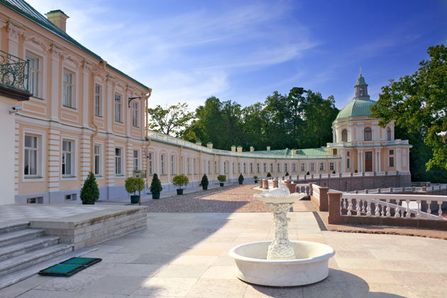 Виды Ораниенбаум. Взлеты и падения властителей