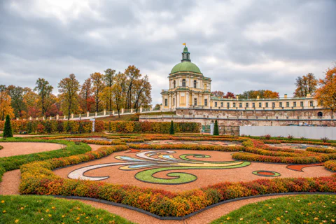 В Ораниенбаум: роскошно, грандиозно