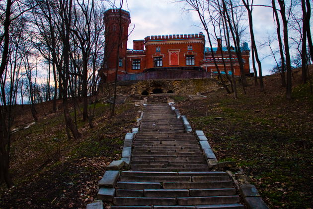 Виды Рамонь: экскурсия в «Замок Ольденбургских» и императорские традиции