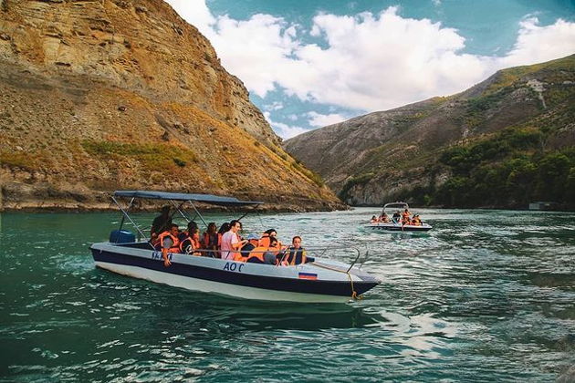 Виды Легендарные крепости — Гимры и Ахульго с мастер-классом в селе Унцукуль