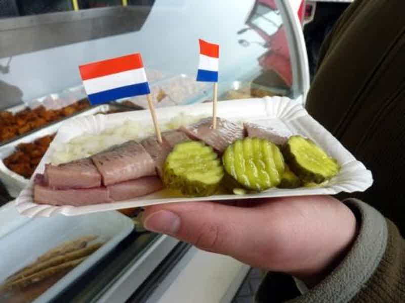 Авторская экскурсия по Амстердаму с дегустацией местных деликатесов - фото 1