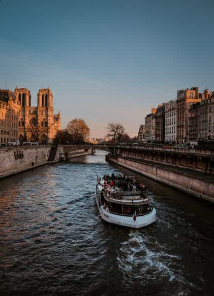 1-Hour River Boat Cruise Through Seine - photo 2