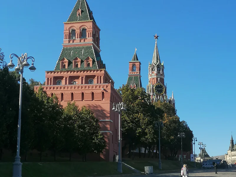 Каменный, Чугунный и Патриарший - прогулка около Кремля. — фото 4, Москва | Покатаем