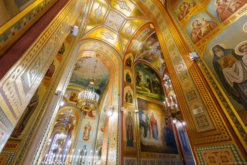 Экскурсия в храм Христа Спасителя с подъемом на смотровую площадку — фото 1