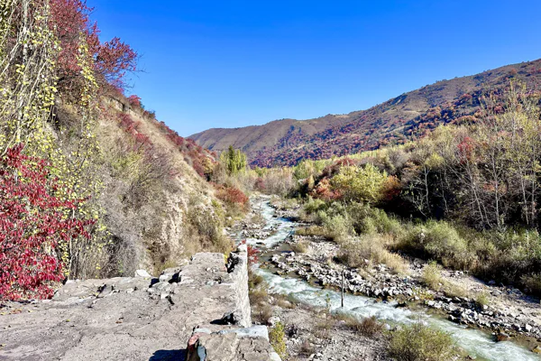 Aksay Gorge: Stone Castle and Aksay Skete — photo 6, Almaty | Pokataem