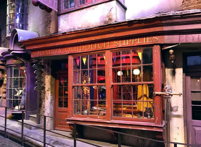 Wizards London Walk – Guided Tour of Harry Potter London locations - photo 5