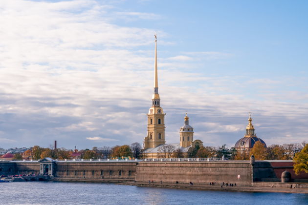Виды Петропавловская крепость от Петра до Беглова