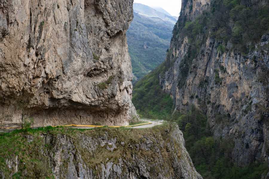 Язык Тролля, Балкария и термальные источники из Ессентуков - фото 6