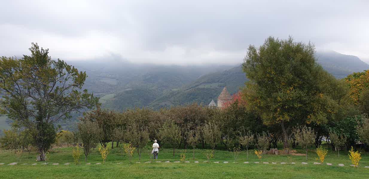 Открывая дальние уголки Армении — Сюник: Татев, Зорац Карер и Водопад Шаки - фото 4