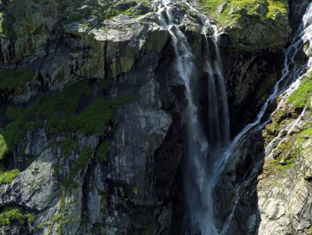 Мидаграбинские водопады