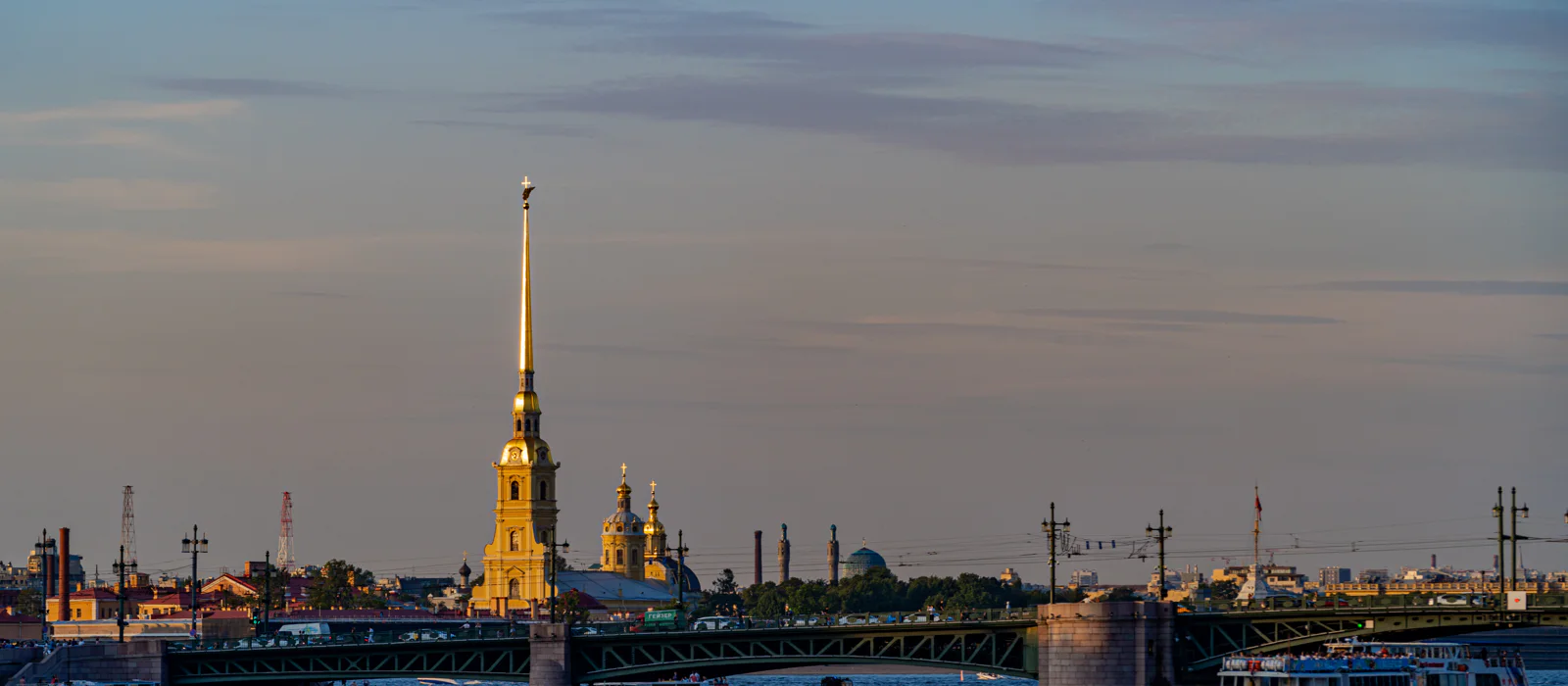 Петропавловская крепость с аккредитованным экскурсоводом — экскурсия, Санкт-Петербург, Россия | Покатаем