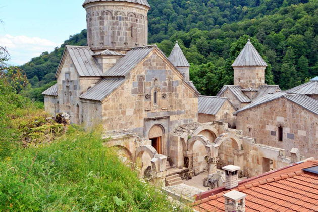 Севан, Севанаванк, Дилижан: старый город, монастырь Агарцин, Мимино