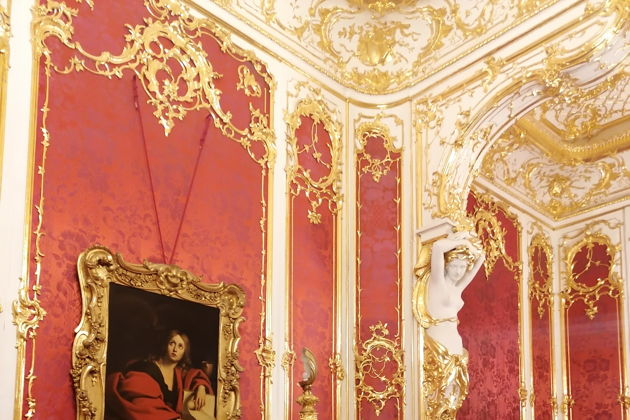 Виды «Очень приятно, Царь»: знакомство с обитателями Зимнего Дворца