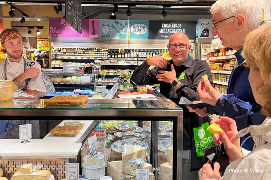 Guided Swedish Food Walking Tour - photo 5