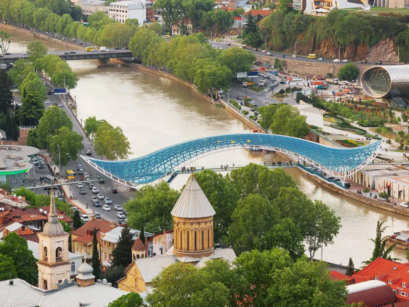 Речной вояж, полёт на воздушном шаре и прогулка на ретро автомобиле — фото 3, Тбилиси | Покатаем