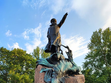 Якорная площадь