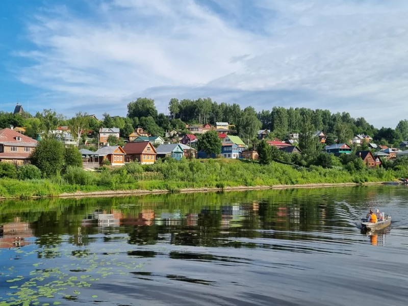 Плёс — променад с видом на Волгу