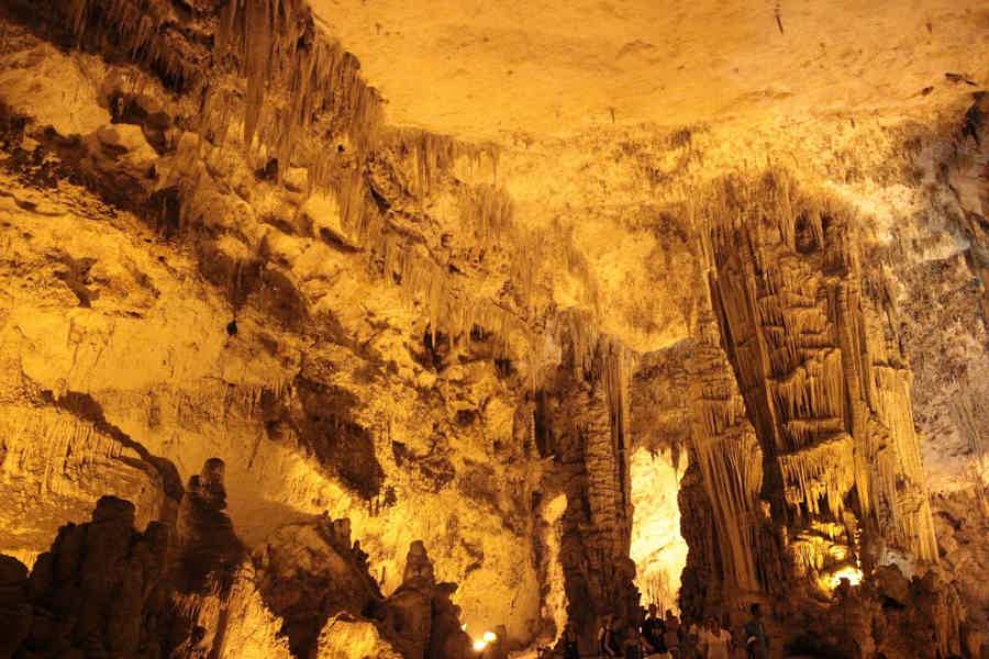 Монастырь Манасия, Ресавская пещера, водопад Великий Бук - фото 3