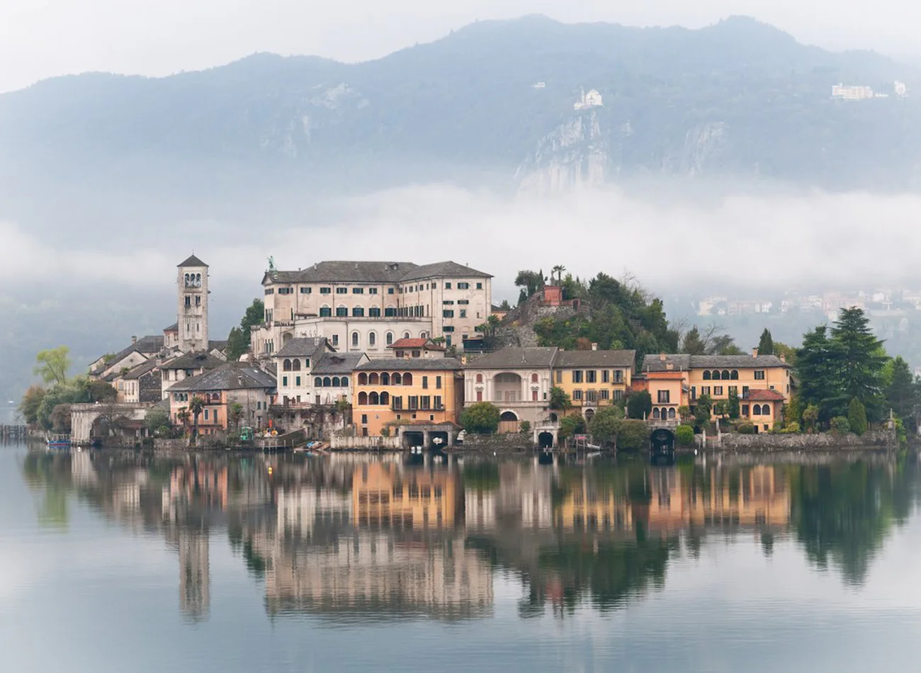 Orta San Giulio - the Island of Dragons — tour in Milan, Italy | Pokataem